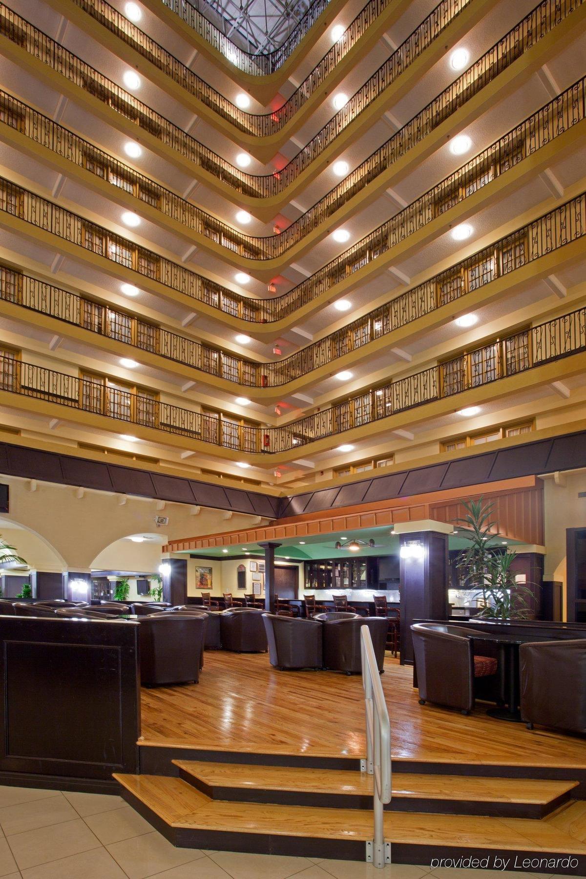 فندق أجنحة كراون بلازا هيوستن - بالقرب من شوجر لاند المظهر الداخلي الصورة